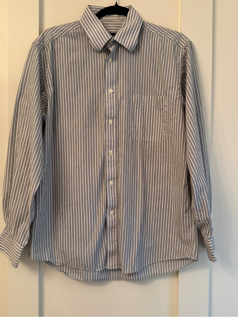 Nicole Miller Men's Long-Sleeve Striped Button-Up Shirt - Blue & White